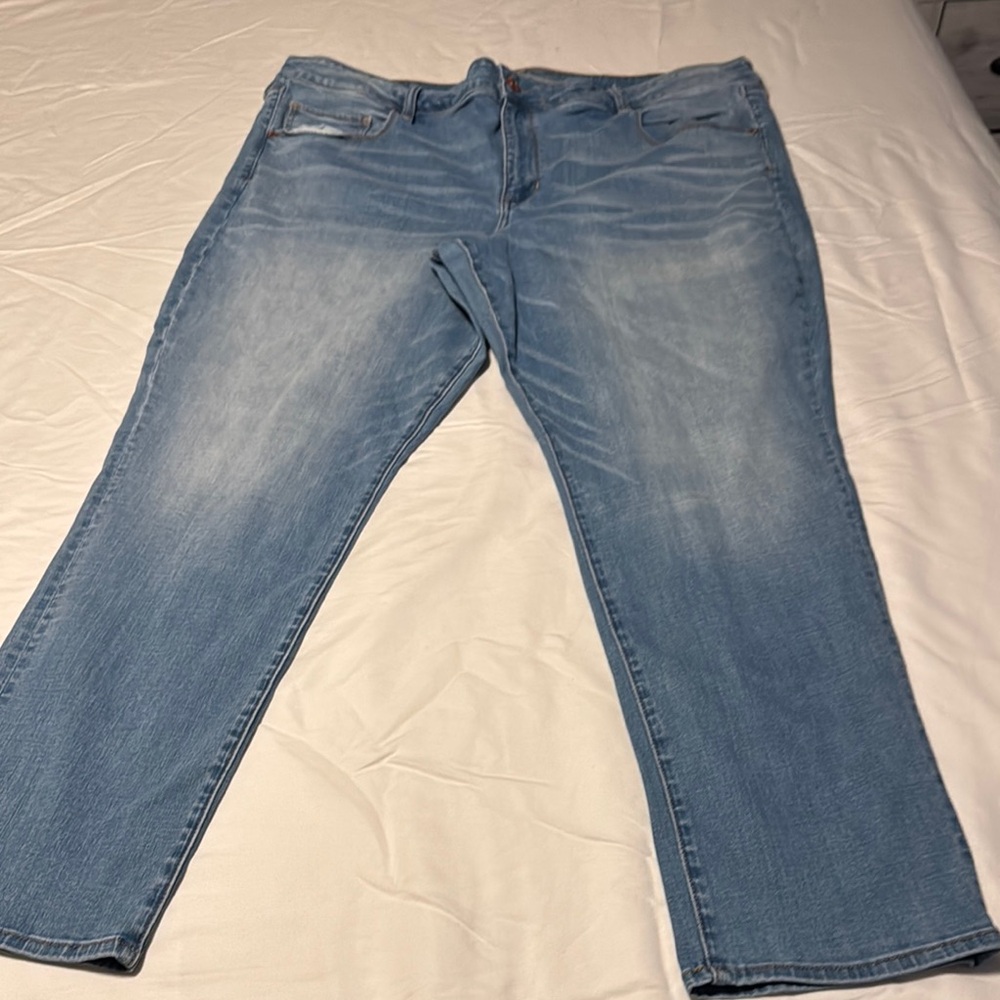 American Eagle Outfitters Blue Skinny Jeans with a Worn-In Look